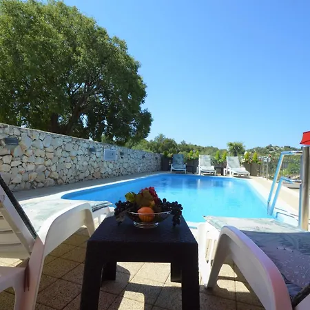 Friedrich-2 By Interhome *