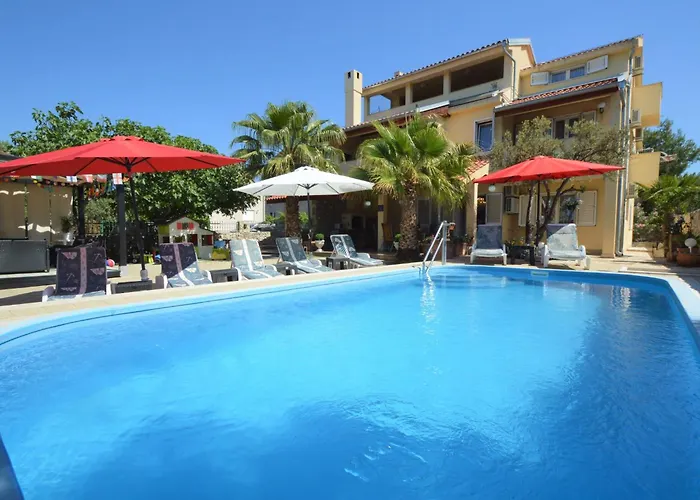 Friedrich-2 By Interhome *